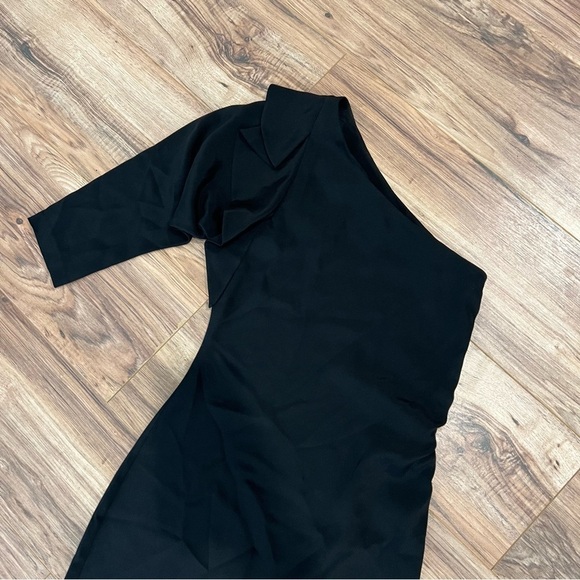 Diane Von Furstenberg Silk One Shoulder Black Mini Dress - Picture 4 of 8